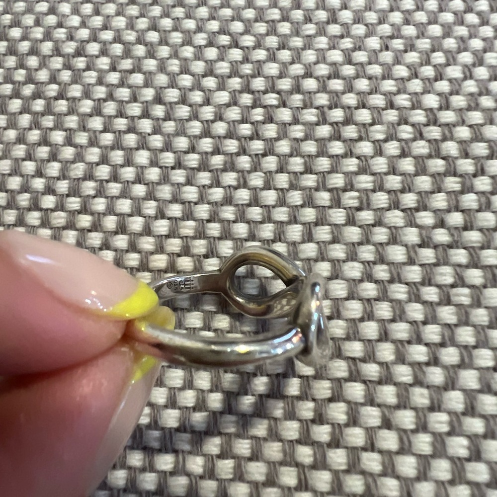 Infinity ring - Picture 2 of 4